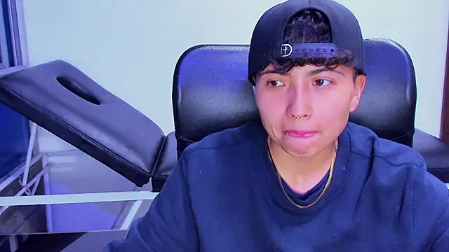 Snapshot of Im_Mathias chatting on 02/01/26, 02:54 Im Mathias online show from 02/01/26, 02:54