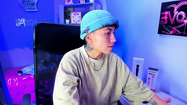 Im Mathias online show from 12/16/25, 02:27