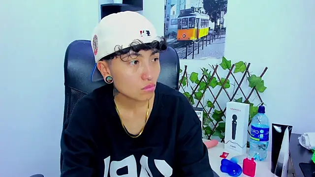 Im Mathias online show from 11/09/25, 04:11