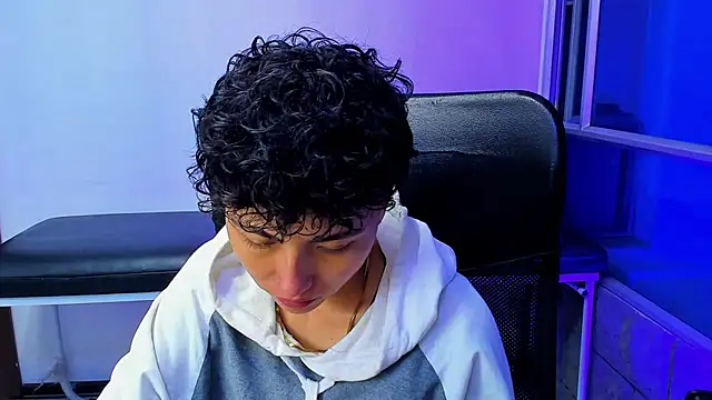 Snapshot of Im_Mathias chatting on 01/10/26, 04:19 Im Mathias online show from 01/10/26, 04:19