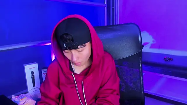 Im Mathias online show from 12/19/25, 04:38