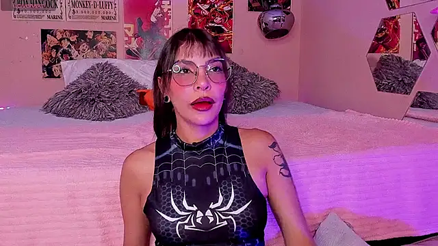 Luna-Chann online show from 03/21/25, 07:57