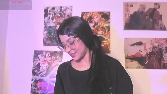 Luna-Chann online show from 05/03/26, 10:24