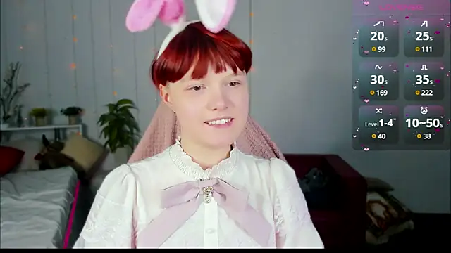 Snapshot of DreamyLuna chatting on 03/22/25, 12:39 DreamyLuna online show from 03/22/25, 12:39