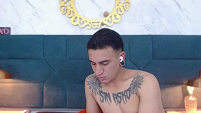 Snapshot of salome_daniel chatting on 10/14/25, 07:47 salome daniel online show from 10/14/25, 07:47