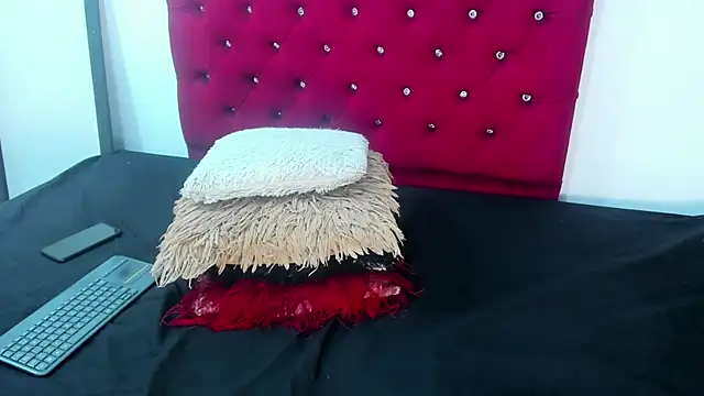 Melody Megann online show from 01/17/26, 11:47