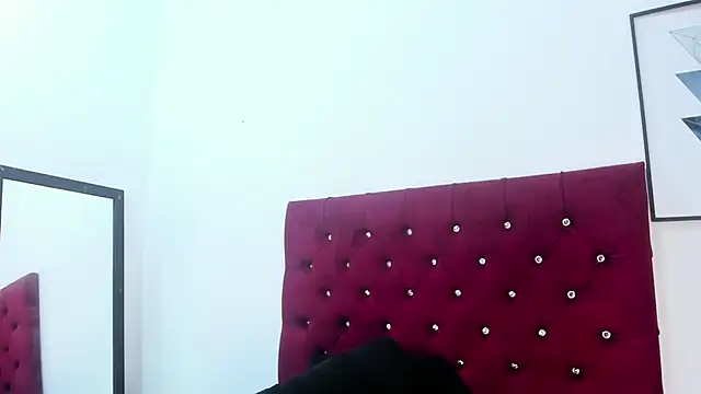 Melody Megann online show from 12/19/25, 11:23