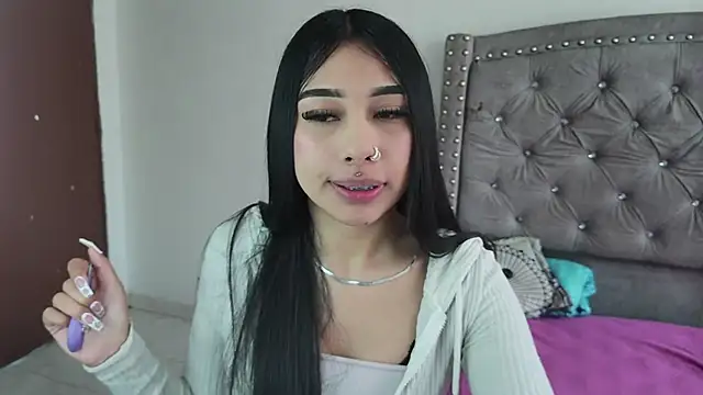 Snapshot of Nesuko_kamado_ chatting on 09/20/25, 02:55 Nesuko kamado online show from 09/20/25, 02:55