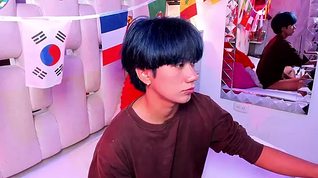 Snapshot of Eriol_ chatting on 06/29/26, 10:15 Eriol online show from 06/29/26, 10:15
