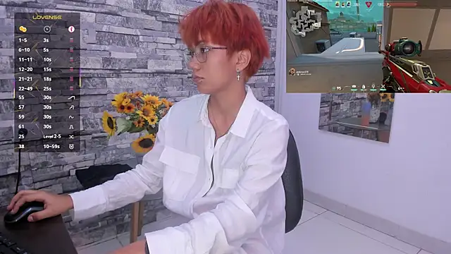 Snapshot of Eriol_ chatting on 02/24/25, 06:04 Eriol online show from 02/24/25, 06:04