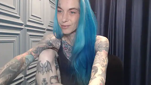 Snapshot of RavenryderUK chatting on 04/10/26, 09:33 RavenryderUK online show from 04/10/26, 09:33