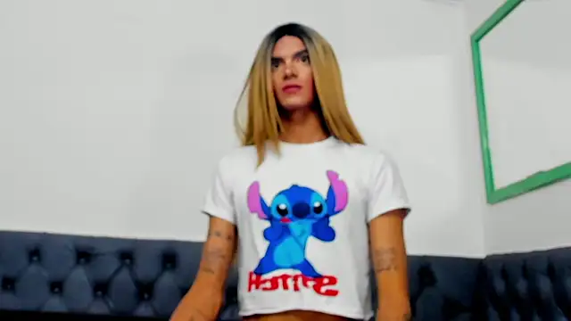 Isabella stanford2 online show from 03/17/25, 08:40