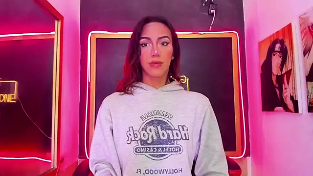 Isabella stanford2 online show from 10/18/25, 01:35