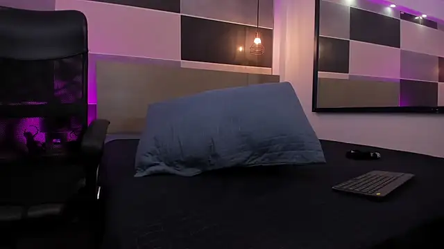 Zara Jackson online show from 01/31/26, 07:12