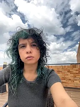 Snapshot of Sweet_Chaos chatting on 12/19/25, 06:21 Sweet Chaos online show from 12/19/25, 06:21