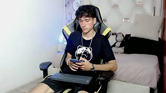 johnny cagee online show from 01/14/26, 05:55