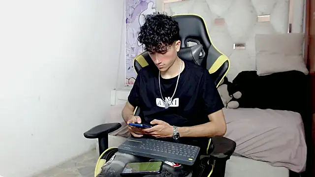 johnny cagee online show from 01/10/26, 04:19