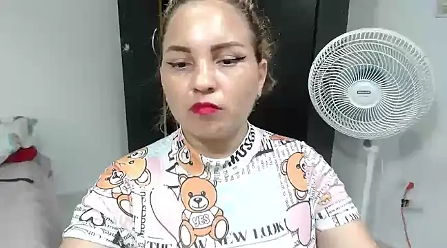 Agatha browser online show from 03/21/25, 02:29