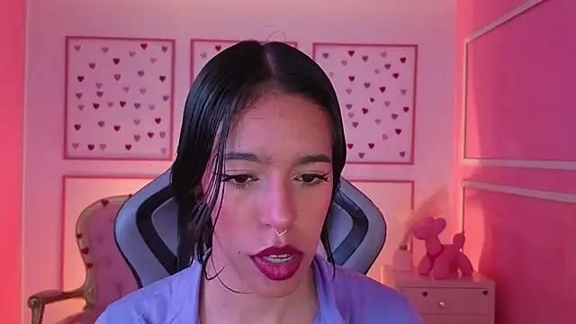 Snapshot of stephania_t chatting on 10/01/25, 11:47 stephania t online show from 10/01/25, 11:47