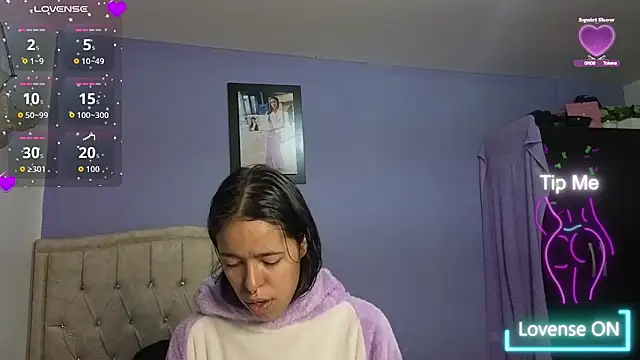 Snapshot of stephania_t chatting on 07/06/26, 02:35 stephania t online show from 07/06/26, 02:35