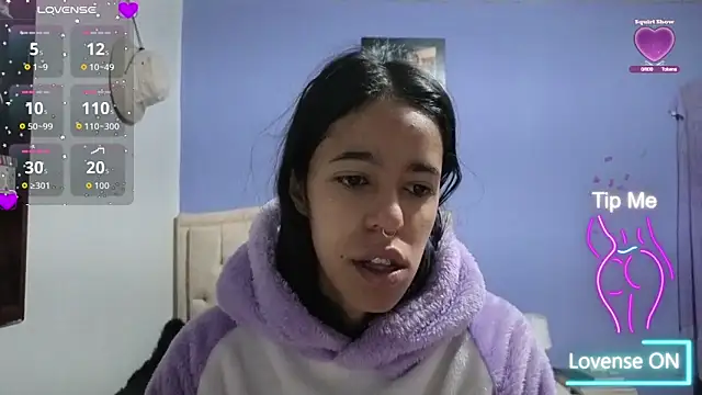 Snapshot of stephania_t chatting on 06/13/26, 12:25 stephania t online show from 06/13/26, 12:25