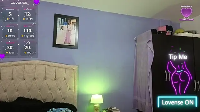 Snapshot of stephania_t chatting on 06/10/26, 04:41 stephania t online show from 06/10/26, 04:41