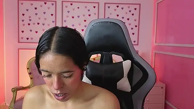 Snapshot of stephania_t chatting on 09/12/25, 11:43 stephania t online show from 09/12/25, 11:43