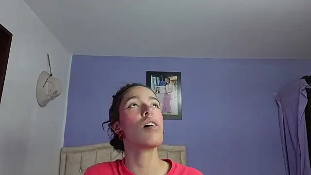 stephania t online show from 03/25/26, 05:01