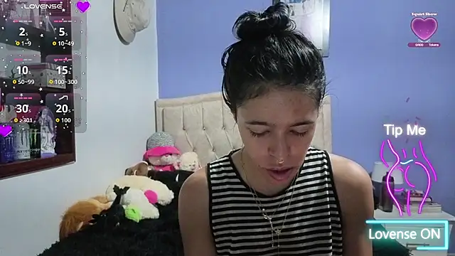 Snapshot of stephania_t chatting on 07/07/26, 02:20 stephania t online show from 07/07/26, 02:20