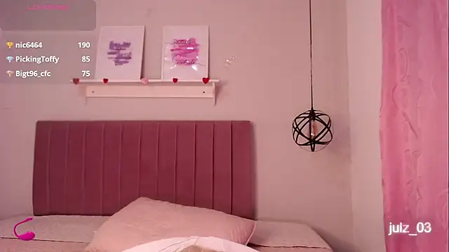 julz 03 online show from 03/18/25, 07:33