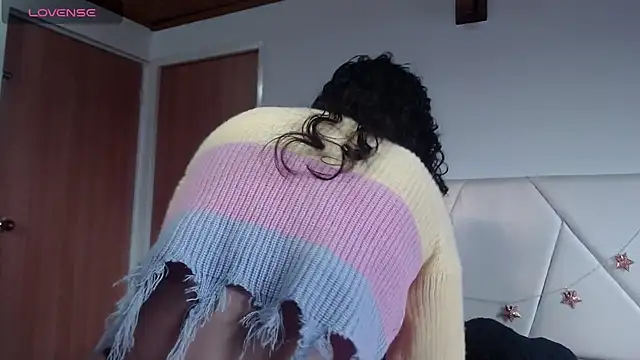 julz 03 online show from 12/05/25, 11:42