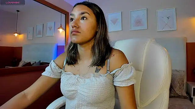  Sophie  miller online show from 04/11/26, 03:59