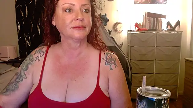 Snapshot of Nikkimastersgirl1091 chatting on 04/13/26, 12:20 Nikkimastersgirl1091 online show from 04/13/26, 12:20