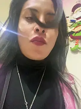 Effyvice13 online show from 12/15/25, 12:16