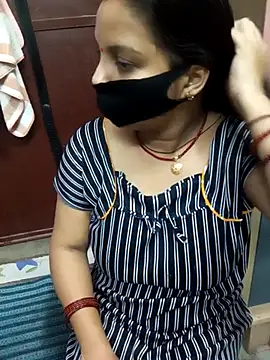 Snapshot of Manjudear chatting on 07/14/26, 02:05 Manjudear online show from 07/14/26, 02:05