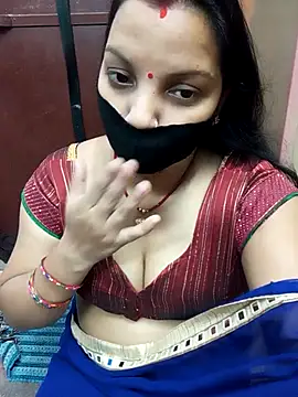 Snapshot of Manjudear chatting on 06/30/26, 04:07 Manjudear online show from 06/30/26, 04:07