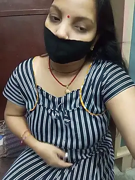 Snapshot of Manjudear chatting on 07/09/26, 05:45 Manjudear online show from 07/09/26, 05:45