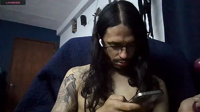 Snapshot of Donstark6669 chatting on 02/07/25, 11:01 Donstark6669 online show from 02/07/25, 11:01