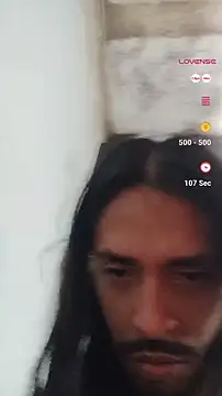 Snapshot of Donstark6669 chatting on 03/19/25, 04:24 Donstark6669 online show from 03/19/25, 04:24