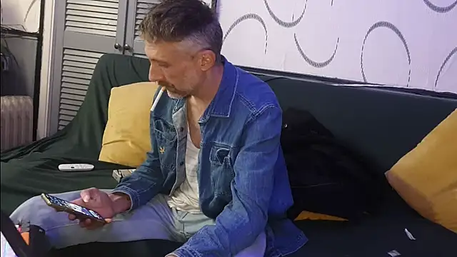 unclestefansdick online show from 11/04/25, 09:07