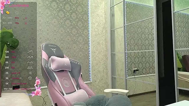 -DIVORA- online show from 10/27/25, 09:21