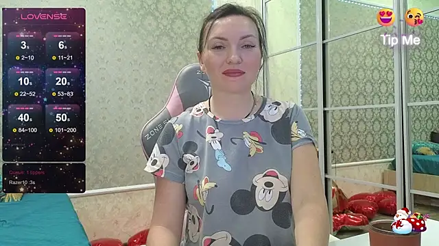 Snapshot of -DIVORA- chatting on 02/19/26, 10:12 -DIVORA- online show from 02/19/26, 10:12