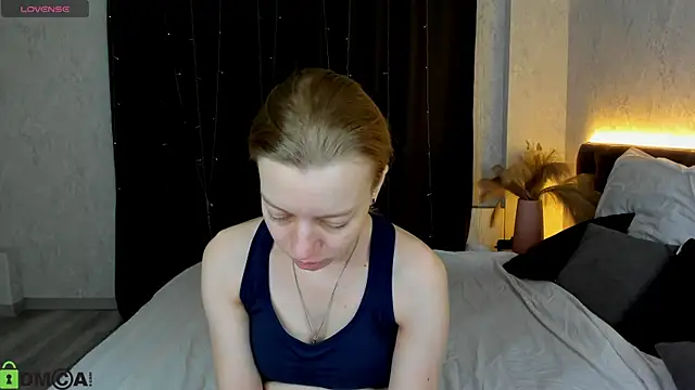 Michelle Blond online show from 12/21/25, 08:16