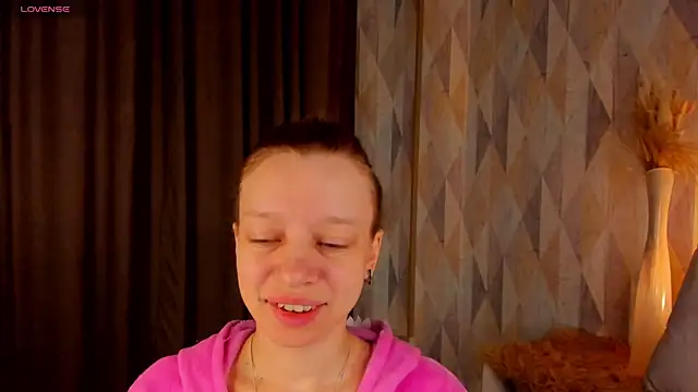 Michelle Blond online show from 05/18/26, 01:06