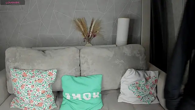 Michelle Blond online show from 03/01/26, 08:36