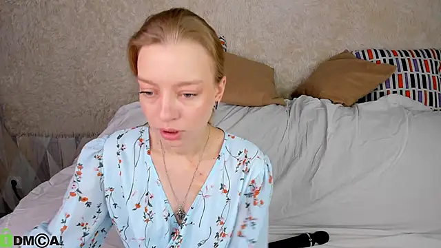 Michelle Blond online show from 11/23/25, 08:57