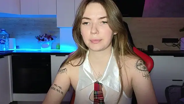 Snapshot of Vetalife chatting on 10/16/25, 07:44 Vetalife online show from 10/16/25, 07:44