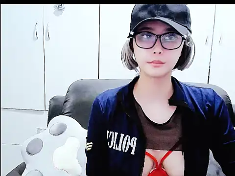 Snapshot of yourz_tw chatting on 02/10/26, 04:06 yourz tw online show from 02/10/26, 04:06