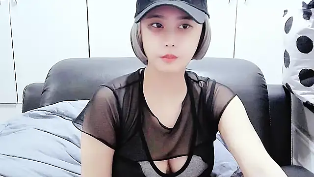 yourz tw online show from 11/30/25, 02:23