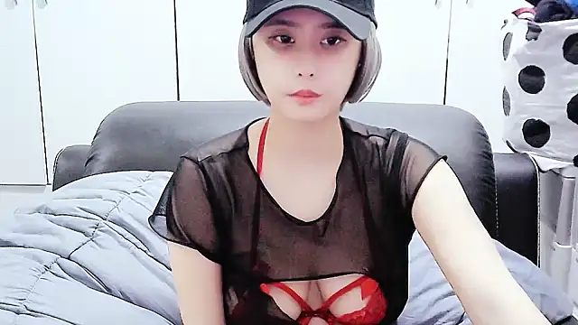 yourz tw online show from 12/04/25, 03:11